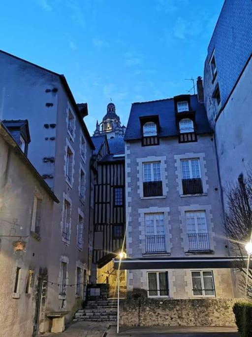 Loft De 53 M2 Centre Ville Blois,Tv Exterior photo